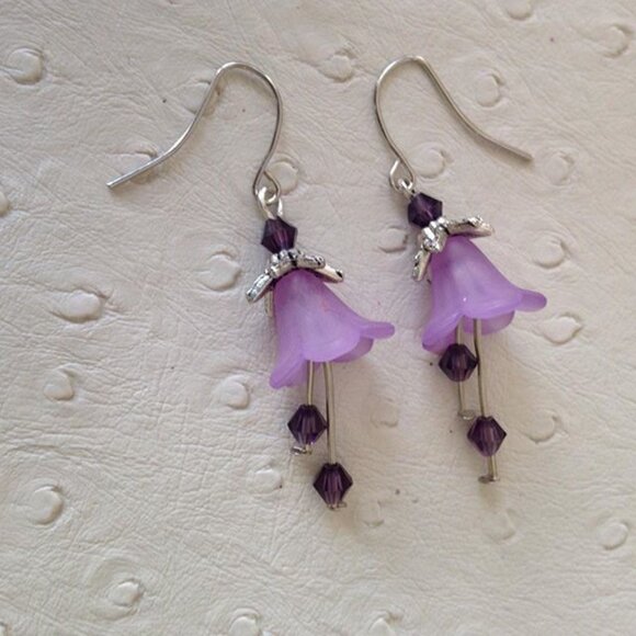 Acrylic flower earrings - Picture 1 of 1